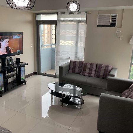Cubao Manhattanheights Unit 11A Tower B, 2Br Manila Ngoại thất bức ảnh
