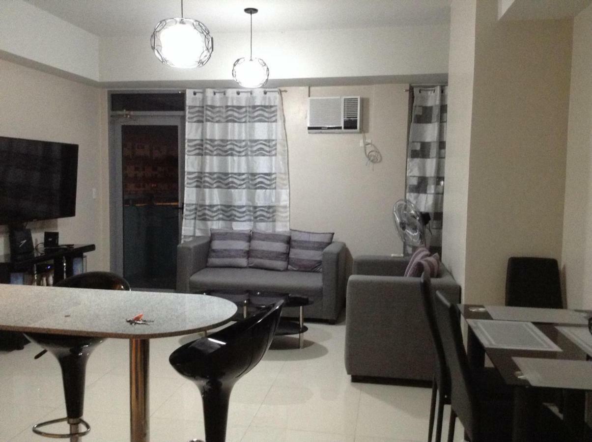 Cubao Manhattanheights Unit 11A Tower B, 2Br Manila Ngoại thất bức ảnh