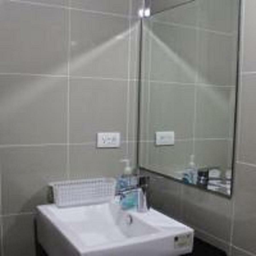 Cubao Manhattanheights Unit 11A Tower B, 2Br Manila Ngoại thất bức ảnh