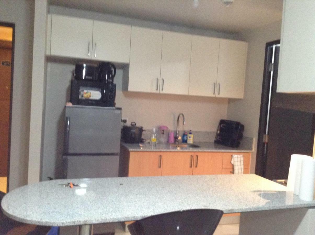 Cubao Manhattanheights Unit 11A Tower B, 2Br Manila Ngoại thất bức ảnh