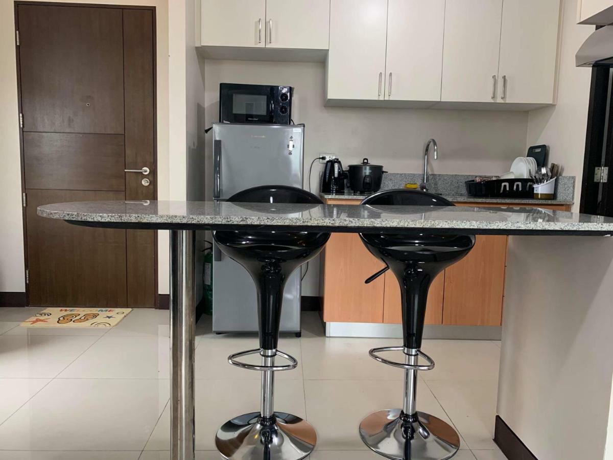 Cubao Manhattanheights Unit 11A Tower B, 2Br Manila Ngoại thất bức ảnh